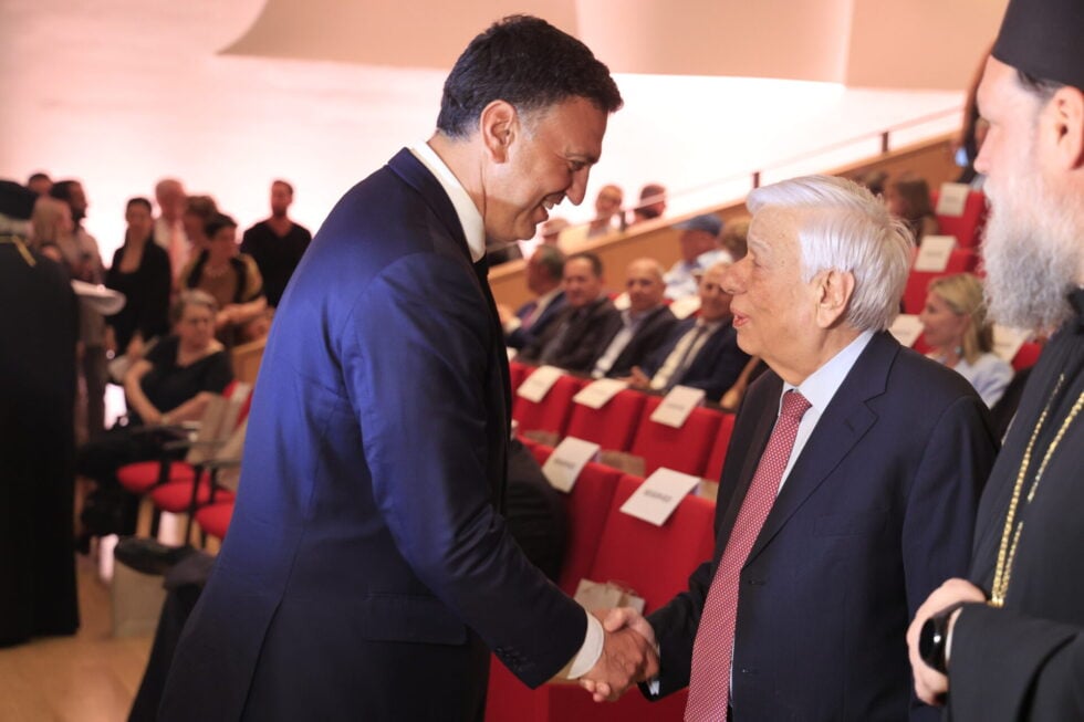 Μιχάλης Σάλλας: Η παρουσίαση του βιβλίου του για την ελληνική οικονομία – Παρόντες Παυλόπουλος, Σαμαράς, Καραμανλής, Βενιζέλος [εικόνες]