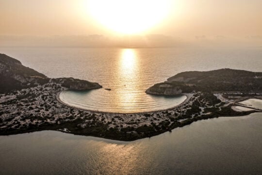 Έρευνα Booking.com: Οι πέντε ταξιδιωτικές τάσεις του 2026