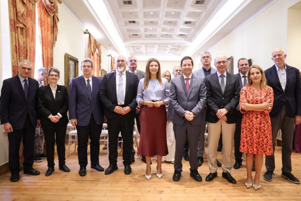 ΕΚΠΑ και Yale: Εγκαινιάζουν κοινό μεταπτυχιακό που συνδέει τις Περιβαλλοντικές Επιστήμες με τη Δημόσια Υγεία