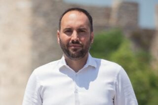ΕΛΑΣ: Αυτός είναι ο πρώτος γραμματέας της Πολιτικής Επιτροπής της Συμπαράταξης