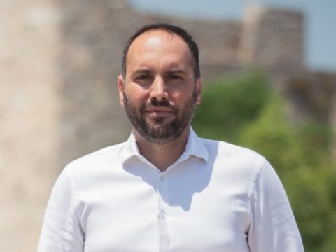 ΕΛΑΣ: Αυτός είναι ο πρώτος γραμματέας της Πολιτικής Επιτροπής της Συμπαράταξης
