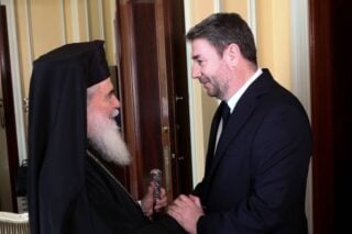 Ανδρουλάκης σε Πατριάρχη Ιεροσολύμων: «Είμαστε στο πλευρό σας για την υπεράσπιση του νομικού καθεστώτος των Αγίων Τόπων»