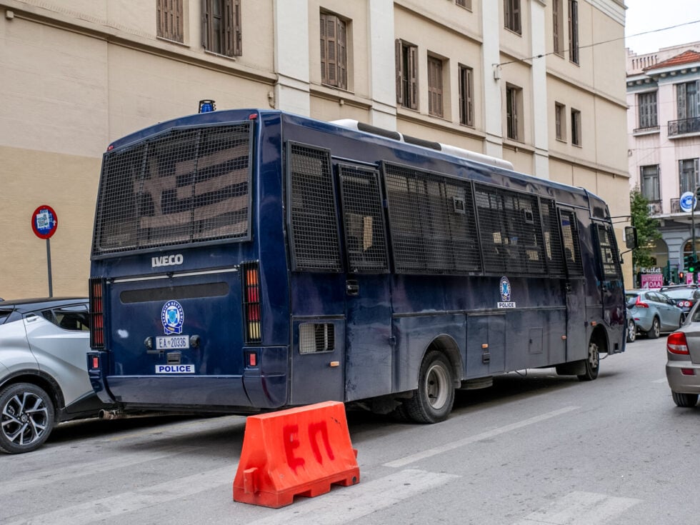 Κύκλωμα στις πολεοδομίες: Ενώπιον του ανακριτή Διαφθοράς έξι κατηγορούμενοι – Διώκονται για διεύθυνση εγκληματικής οργάνωσης