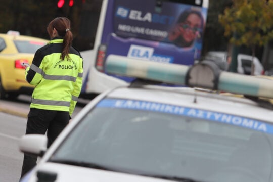 Χειροπέδες σε παθολόγο στην Πολωνία – Εντοπίστηκαν ανθρώπινα έμβρυα σε κήπο σπιτιού που έμενε