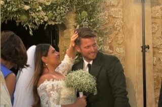 Η Δανάη Μπάρκα παντρεύτηκε στη Μάνη τον αγαπημένο της Φάνη Μπότση [εικόνες]