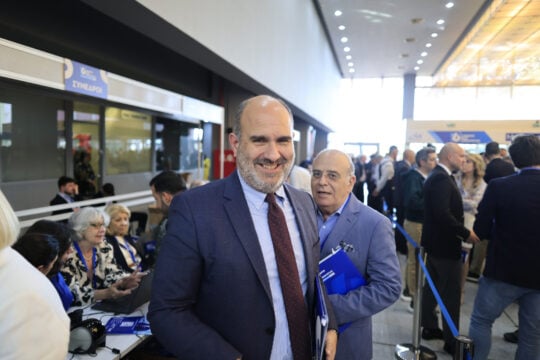 Μαρκόπουλος: «Δεν προβλέπεται να δοθεί 13ή σύνταξη και μισθός στους δημόσιους υπάλληλους»