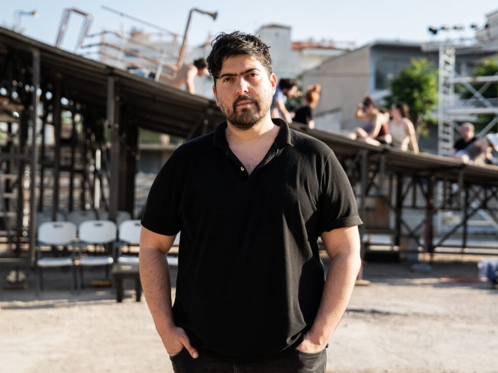 Δημήτρης Καραντζάς στην «Εφ.Συν»: «Το σχέδιο πέτυχε: κατεσταλμένοι, υπακούμε και περιμένουμε»