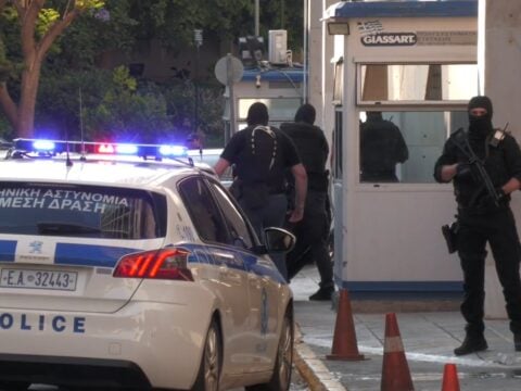Η μεταγωγή του Παλαιστίνιου στην ΓΑΔΑ / Orange News Agency