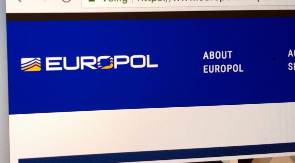 Απατηλό mail «από την Αστυνομία και τη Europol» στέλνεται μαζικά στους πολίτες – Τι πρέπει να προσέξουμε