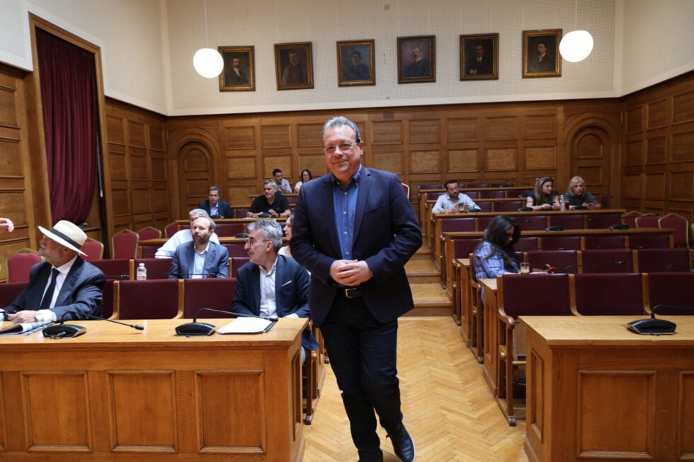 ΣΥΡΙΖΑ: «Έκοψε» τον Νίκο Παππά από κοινοβουλευτικό εκπρόσωπο ο Σωκράτης Φάμελλος