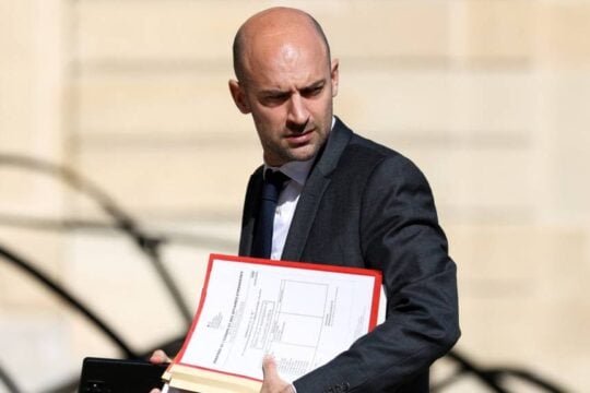 Παρίσι: Απαγόρευση εισόδου στον Ισραηλινό ΥΠΟΙΚ – Κυρώσεις από έξι χώρες για τη βία στη Δυτική Όχθη