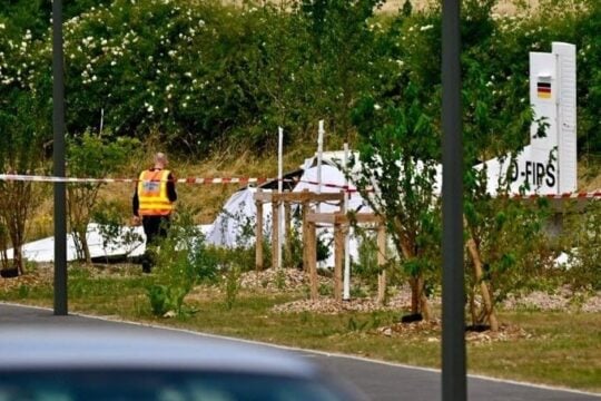 Γαλλία: 11 άνθρωποι σκοτώθηκαν σε συντριβή αεροσκάφους στο βορειοανατολικό τμήμα της χώρας [βίντεο]