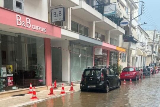 Πλημμύρες στην Καλαμάτα - messinialive.gr