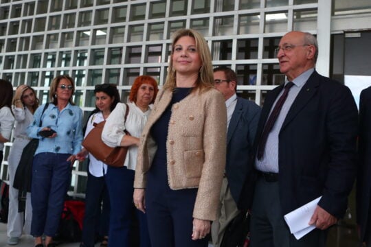 «Ελπίδα για τη Δημοκρατία»: Τα 9 πρόσωπα του Πολιτικού Συμβουλίου στο κόμμα Καρυστιανού