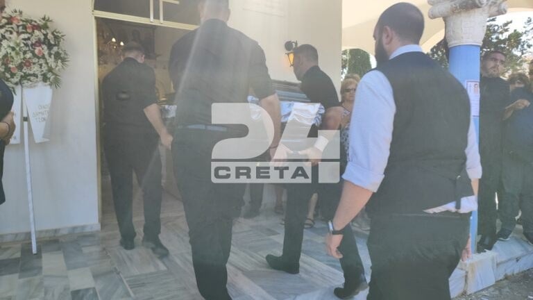Χανιά: Θρήνος στην κηδεία της Σταυρούλας Λεβεντάκη – Οι συγγενείς ζητούν παραδειγματική τιμωρία του δράστη [εικόνες]