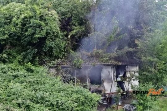Το κοντέινερ που βρέθηκαν νεκροί οι τέσσερις ηλικιωμένοι στην Κόνιτσα / epiruspost.gr