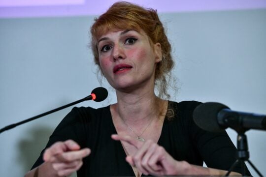 ΕΛΑΣ: «Στον καιρό της ακρίβειας ένα πράγμα είναι φτηνό, οι δικαιολογίες της κυβέρνησης» [βίντεο]