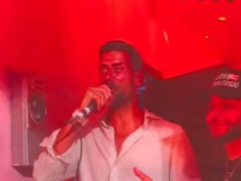 Ο Νόβακ Τζόκοβιτς ανέβηκε στη σκηνή της συναυλίας του Bad Bunny στο Λονδίνο [βίντεο]