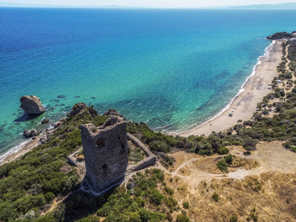 Η ακτογραμμή των 35 χλμ στην Ανατολική Μακεδονία: Αμμόλοφοι, καθαρά νερά και φυσική ηρεμία [εικόνες]