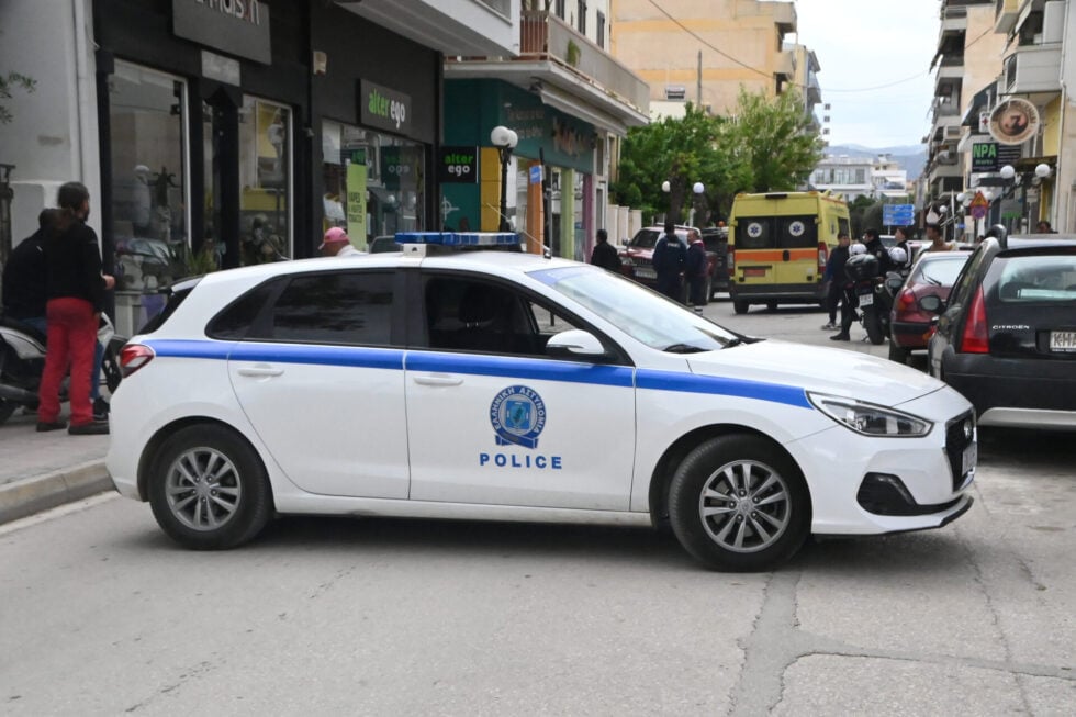 Κύκλωμα εκβιασμών στην Κατερίνη: Επιχειρηματικές διαφορές πίσω από εμπρησμούς και ξυλοδαρμό
