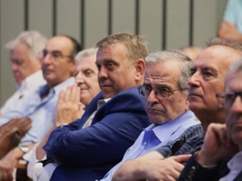 Η ηχηρή παρουσία Σαμαρά στην εκδήλωση της Γκελεστάθη – Πιο κοντά στο νέο κόμμα