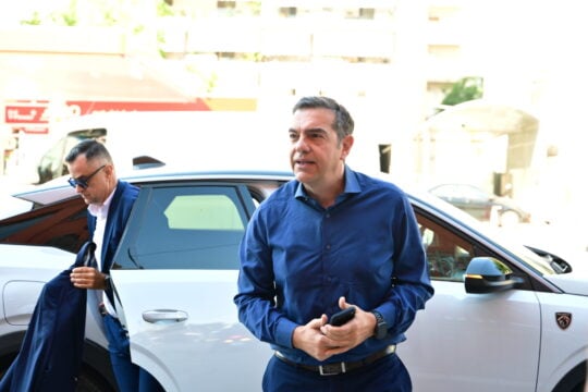 Live η ομιλία Τσίπρα στην πρώτη συνεδρίαση των τομεαρχών της ΕΛΑΣ