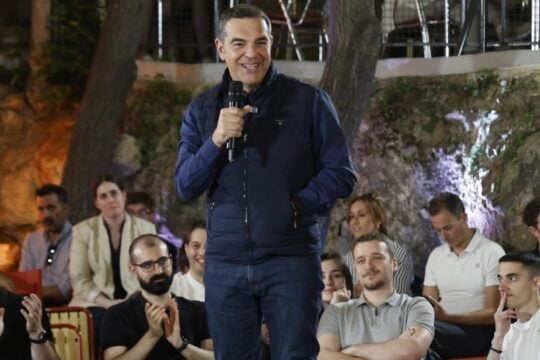Τσίπρας: Στη Νίκαια το απόγευμα η πρώτη δημόσια εκδήλωση της ΕΛΑΣ – «Τώρα μιλάμε»