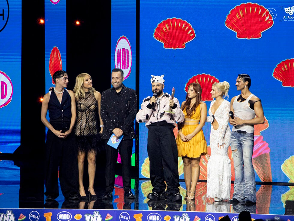 MAD VMA 2026: Οι μεγάλοι νικητές, η συγκίνηση της Φουρέιρα και η τιμητική διάκριση Ρέμου [βίντεο]