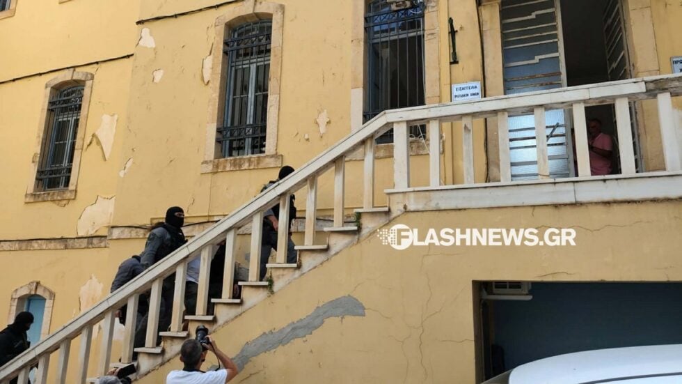 Ο 43χρονος δολοφόνος στα Χανιά / flashnews.gr