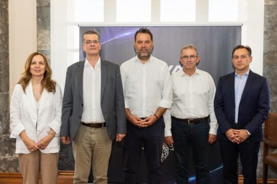 Η Nova παρέδωσε στον Δήμο Ρόδου το σύστημα Πολιτικής Προστασίας «Smart Forest Ρόδος»