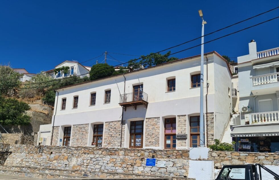 Οι δύσκολες αλήθειες της ζωής μέσα από το παραμύθι