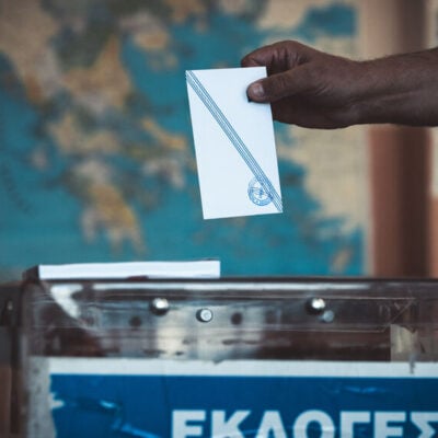 Κωδικοποιείται η… εξάρτηση της Αυτοδιοίκησης