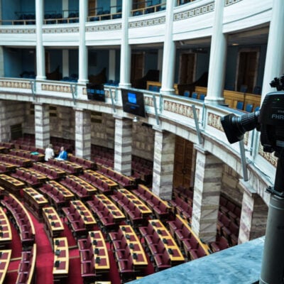 Ο εξευτελισμός του κοινοβουλευτισμού