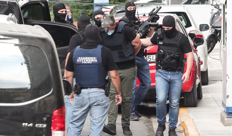 Αποκάλυψη «Εφ.Συν.» για τη Marfin: Τι λέει το ανώνυμο email για τους τρεις
