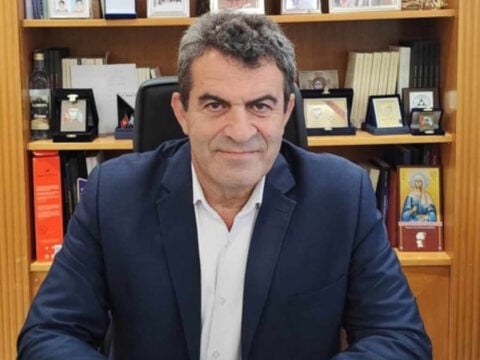 Εξέγερση «γαλάζιων» αυτοδιοικητικών για τον «κόφτη»