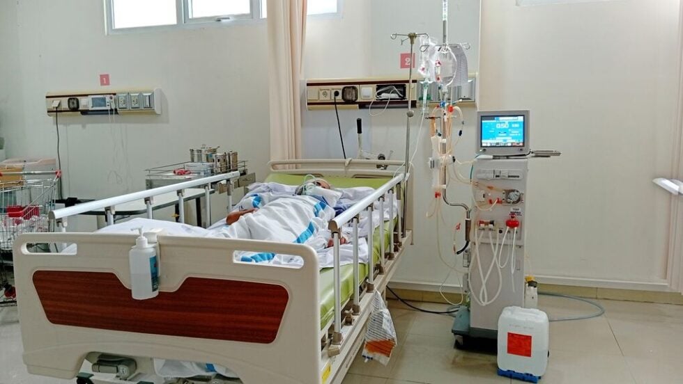 Ιδιωτική υγεία: Χαράτσι 40% σε ασφαλισμένους, υπερκέρδη για τα funds