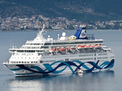 Ολοήμερη αντιπολεμική κινητοποίηση στη Σύρο
