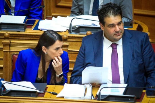 Η αριστεία θα περνάει από… συνέντευξη – Αντιδράσεις για τις αλλαγές του ΥΠΕΣ στη Σχολή Δημόσιας Διοίκησης