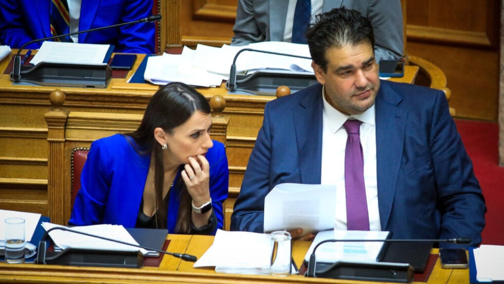 Η αριστεία θα περνάει από… συνέντευξη – Αντιδράσεις για τις αλλαγές του ΥΠΕΣ στη Σχολή Δημόσιας Διοίκησης