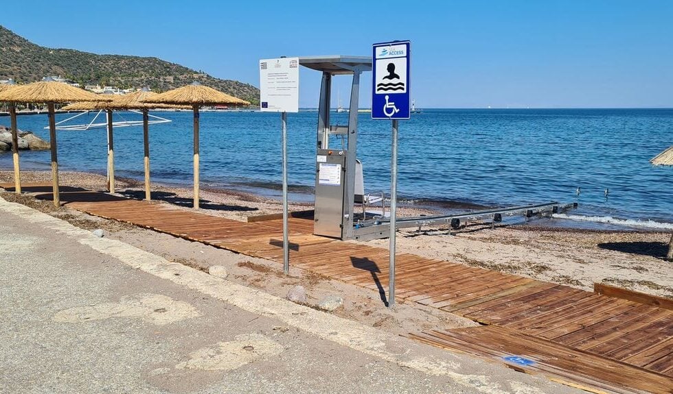 Όνειρο θερινής νυκτός οι παραλίες για άτομα με κινητικά προβλήματα