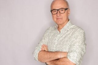 O Χρήστος Καρυώτης στην «Εφ.Συν.»: «Ενα μουσικό brand name με θέα το Αιγαίο»