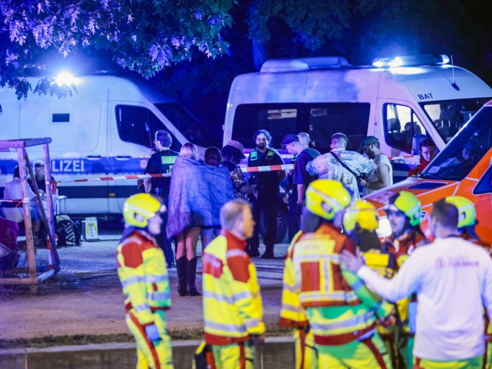Βερολίνο: Όχημα έπεσε πάνω σε πλήθος σε παρέλαση Pride – Ένας νεκρός και 15 τραυματίες