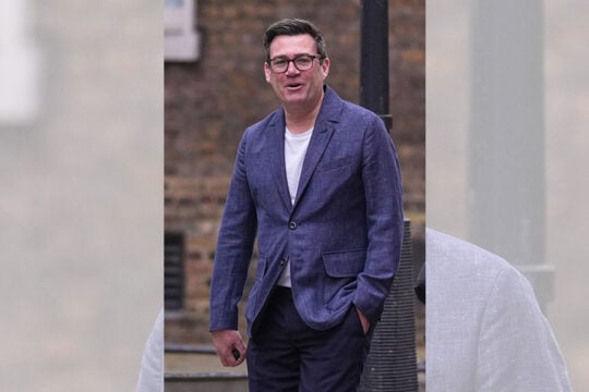 Αντι Μπέρναμ: Είναι η ελπίδα της ευρωπαϊκής Κεντροαριστεράς;