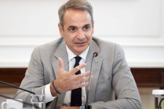 Πότε θα κάνει εκλογές ο Μητσοτάκης: Τα δύο σενάρια, τα ρίσκα και ο άγνωστος «χ»