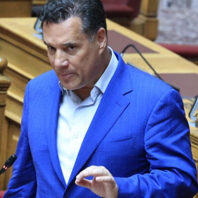 Άδωνις, ο μη Ντούτσε!