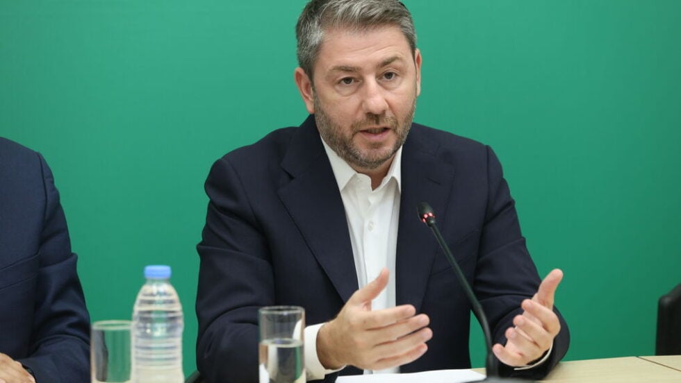 ΠΑΣΟΚ: Μετά τους συνταξιούχους, η ώρα της Παιδείας – Προετοιμασίες για τη ΔΕΘ