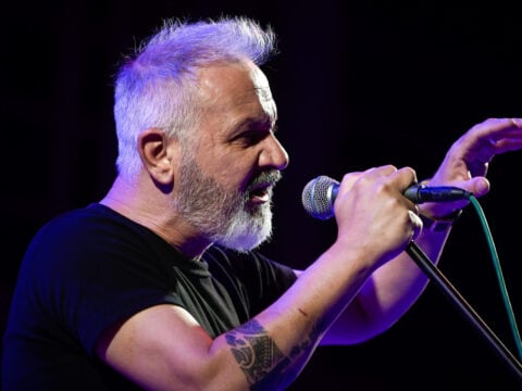 Θηβαίος κατά Καρυστιανού για τη συναυλία στη Λάρισα: «Αρνούμαστε να είμαστε μέρος πολιτικών παιχνιδιών»