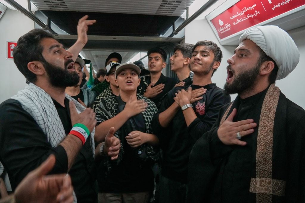 &Kappa;&eta;&delta;&epsilon;ί&alpha; &Chi;&alpha;&mu;&epsilon;&nu;&epsilon;ΐ / (AP Photo/Vahid Salemi)