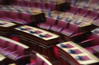 Τρία δομικά (και λειτουργικά) ελαττώματα της δημοκρατίας μας