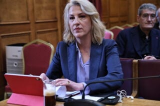Η πρόεδρος της ΚΟ του ΣΥΡΙΖΑ Ρένα Δούρου - EUROKINISSI